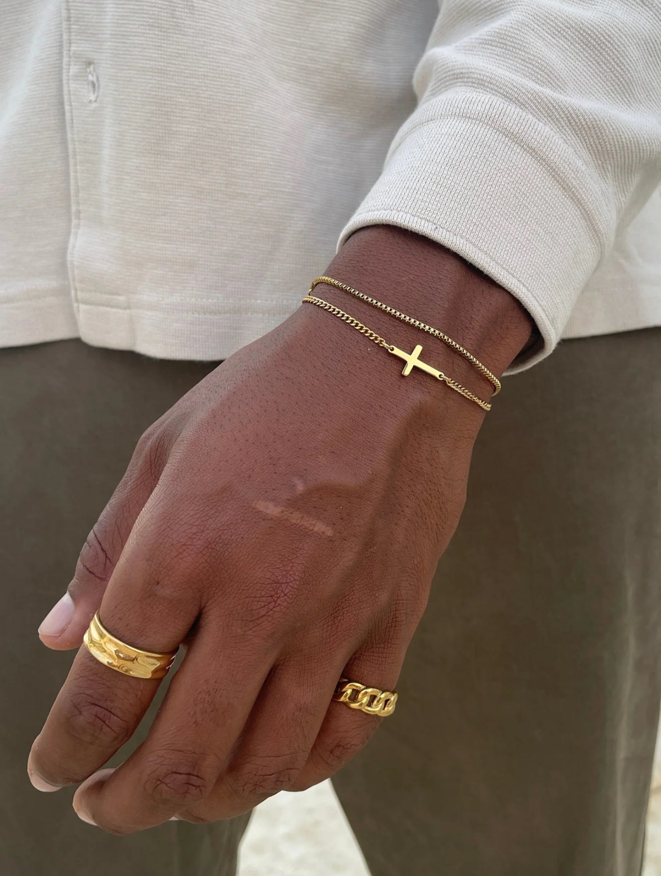 CROSS BRACELET | 18K Gold